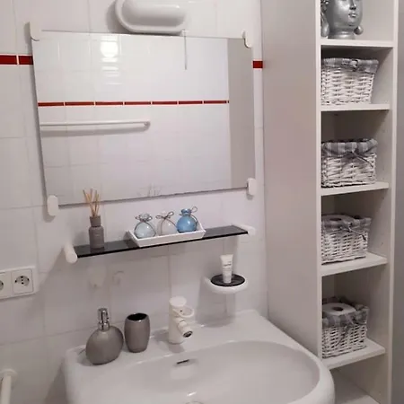 Ferienwohnung Caroline Apartment *