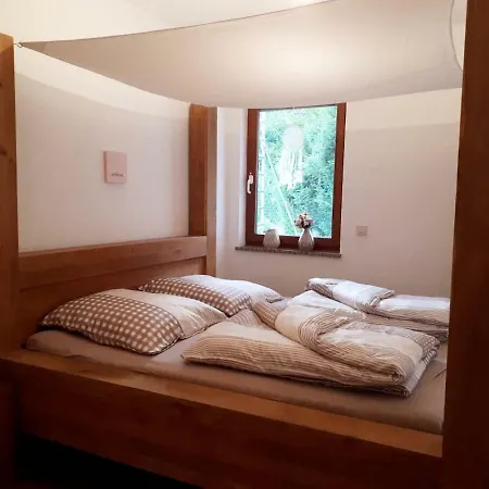 Ferienwohnung Caroline Apartment